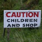 12-09-2004_11.31.02_CautionChildrenAndShop_SW