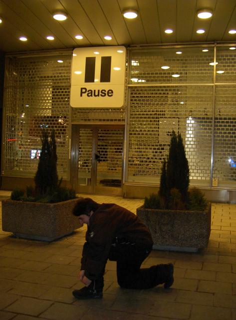41 pause